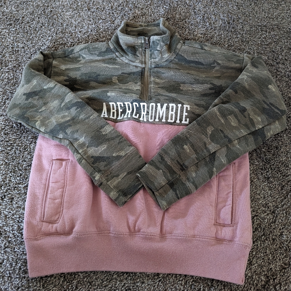 Kid's Abercrombie Sweatshirt